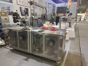 Ym510 Automatic Labeling Machine for Sealant Tube Slim Cosmetic Bottle Labeler